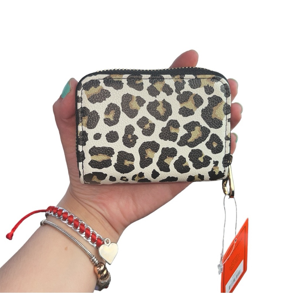 NWT Cheetah Print RFID Zipper Wallet